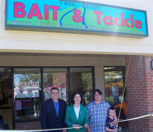 Official Website of East Windsor Township, New Jersey - Twin Rivers Bait  and Tackle Opens in Twin Rivers Shopping Center in East Windsor Township